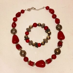 Necklace and Bracelet Set Vintage